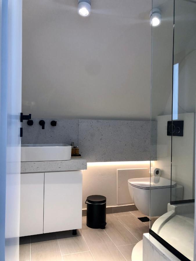 Candele Suites Fira  Exteriör bild